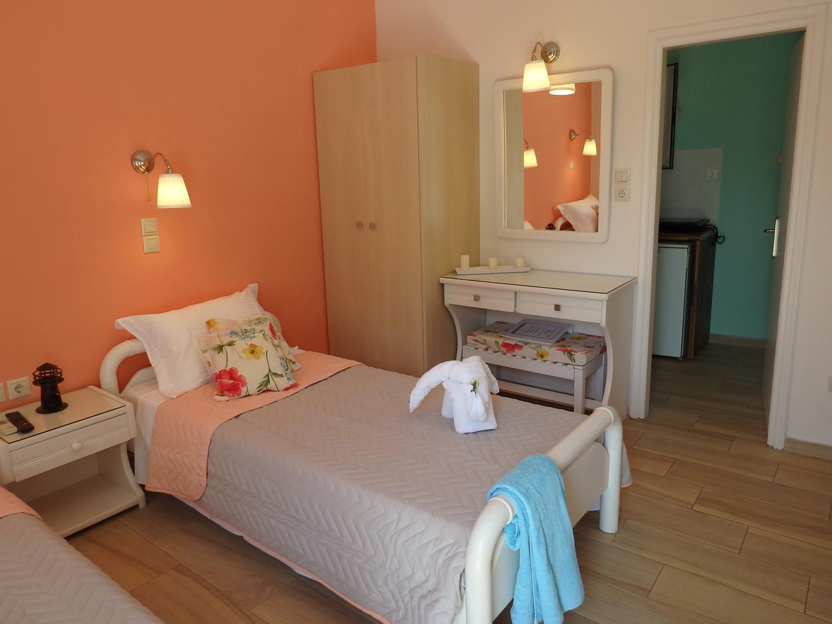 Evizorzia Villas Перисса Экстерьер фото
